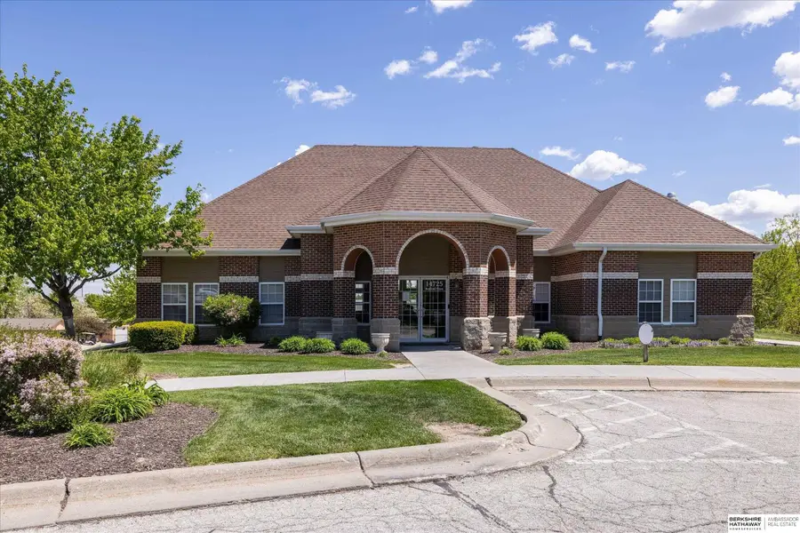 3310 N 147 Court #2305, Omaha, NE 68116 - #2