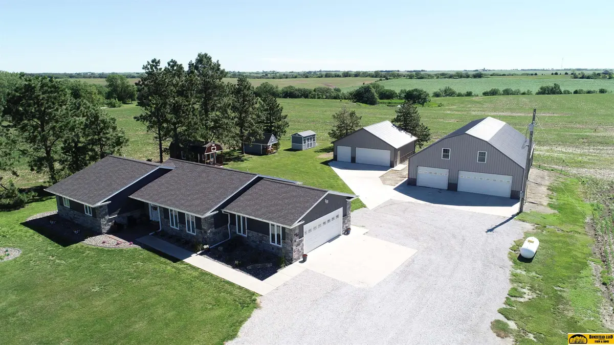 14964 Us Hwy 77, Pickrell, NE 68422 - #1