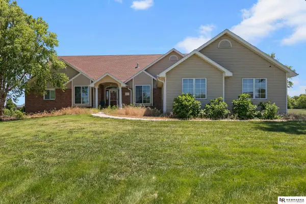 3747 W Burgess Lane, Lincoln, NE 68523