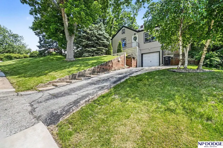 4939 Pine Street, Omaha, NE 68106 - #2