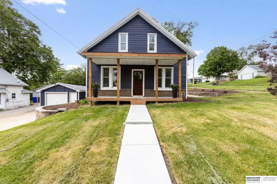 202 N Molley Street, Bennington, NE 68007 - #3