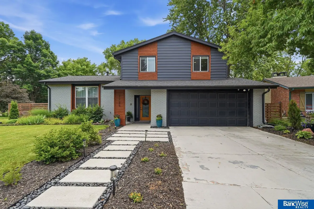 7125 Shamrock Road, Lincoln, NE 68506 - #1