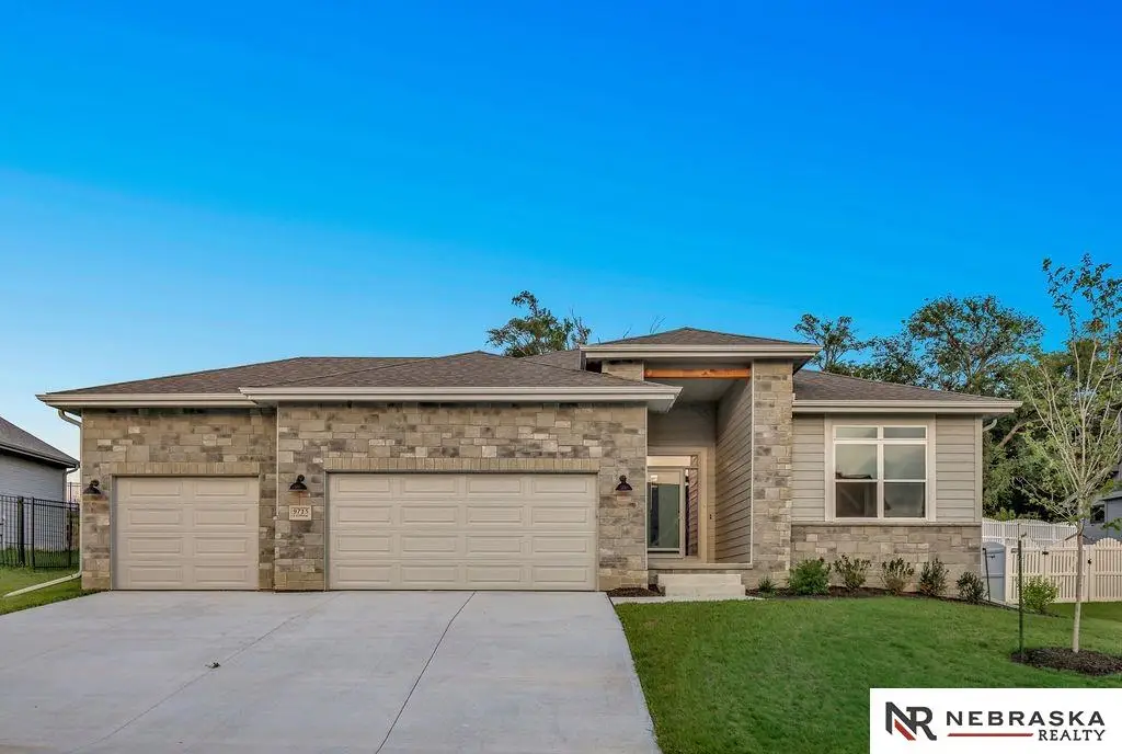 9715 S 123rd Avenue, Papillion, NE 68046 - #1