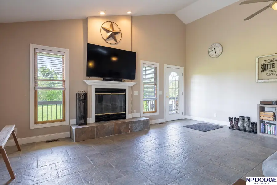 18301 NW 84th Street, Raymond, NE 68428 - #2