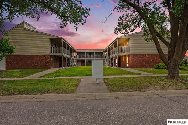 421 Capitol Beach Boulevard, Lincoln, NE 68528
