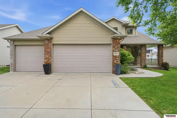8342 Upton Grey Lane, Lincoln, NE 68516