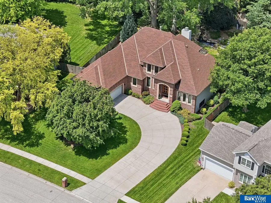 5925 Dobsons Court, Lincoln, NE 68516 - #3