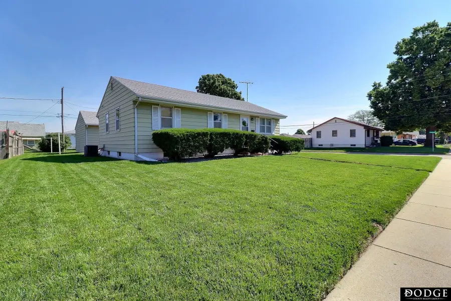 1344 Fairacres Drive, Fremont, NE 68025 - #2