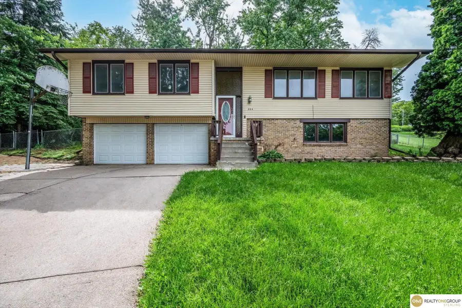 204 Sandi Court, Bellevue, NE 68005 - #2