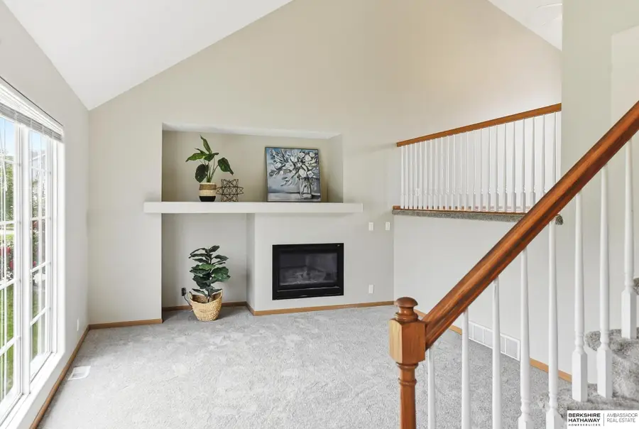 1905 Yorktown Street, Bellevue, NE 68123 - #2