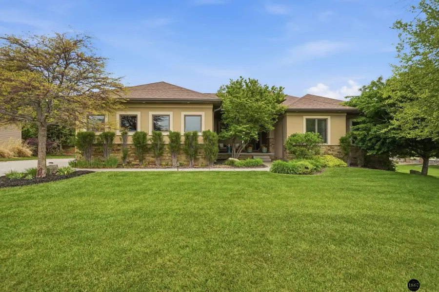 9650 Cotswold Lane, Lincoln, NE 68526 - #2