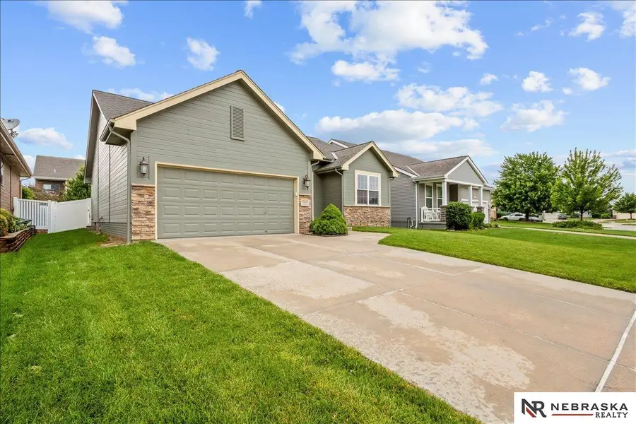 16906 Colony Drive, Omaha, NE 68136 - #3