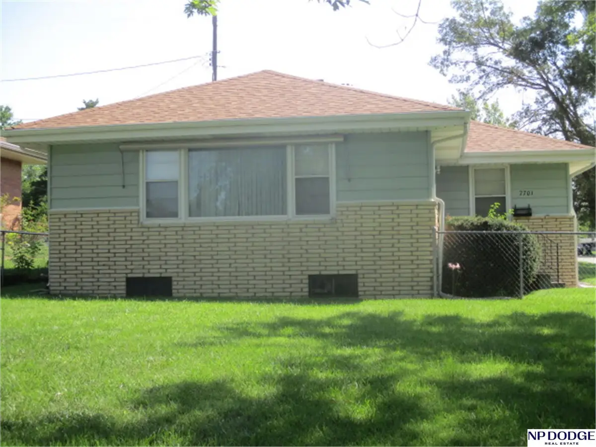 7701 N 36th Street, Omaha, NE 68112 - #1