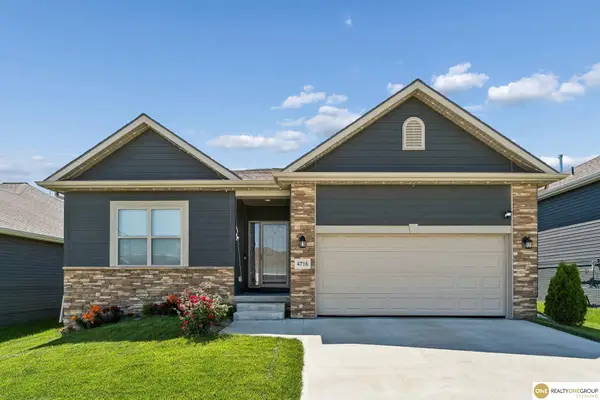 4716 N 210 Avenue, Elkhorn, NE 68022