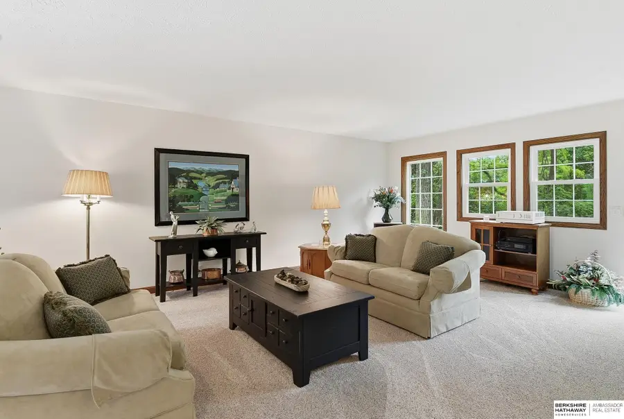 102 Lafayette Lane, Bellevue, NE 68005 - #3