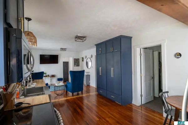 2116 S 8th Street, Lincoln, NE 68502