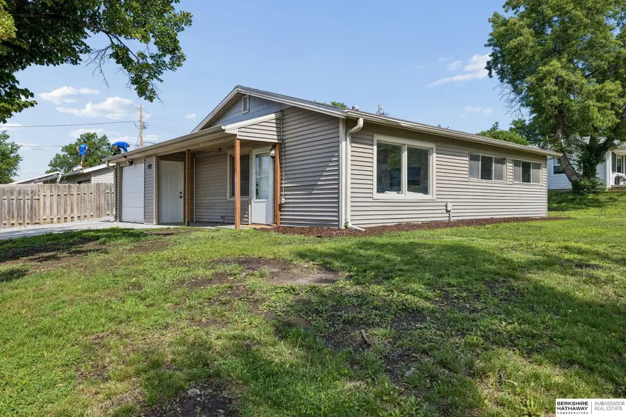 1544 Burnham Street, Lincoln, NE 68502 - #3