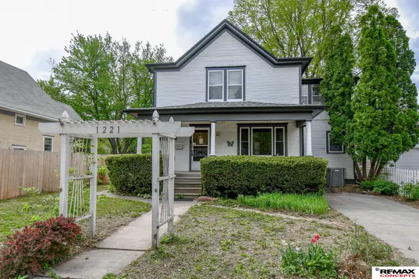 1221 Rose Street, Lincoln, NE 68502