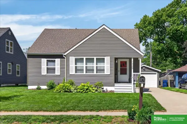 1325 N Gafield Street, Fremont, NE 68025