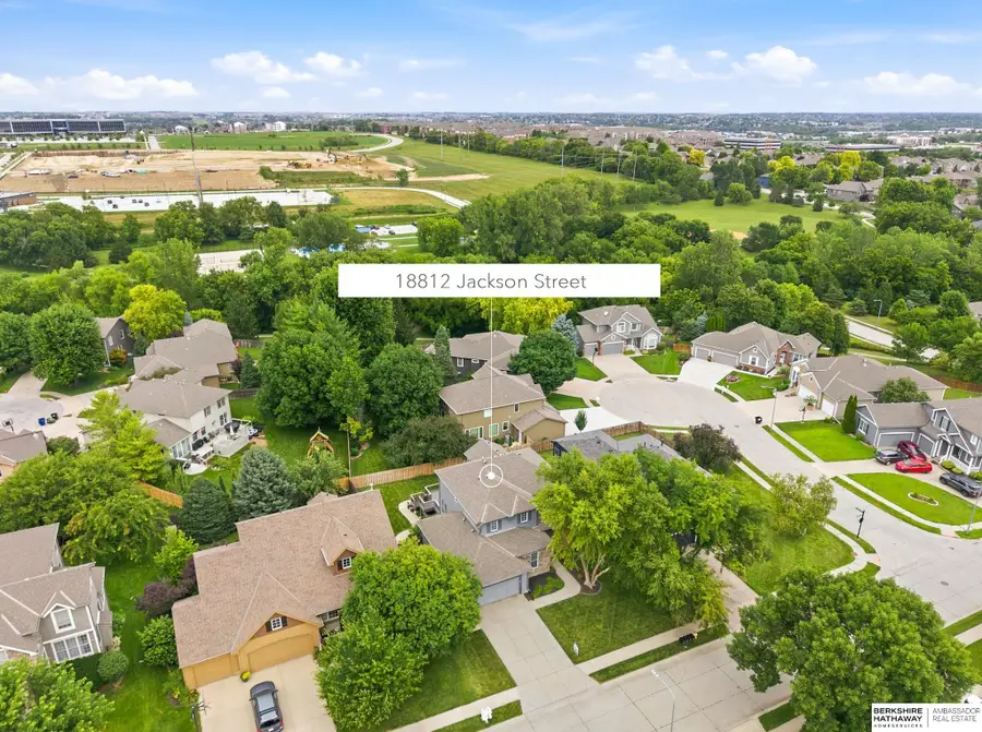 18812 Jackson Street, Elkhorn, NE 68022 - #2