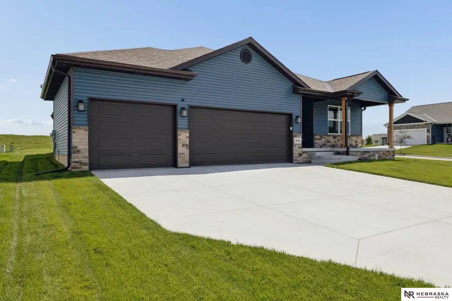 8901 Kinzie Street, Lincoln, NE 68507 - #2