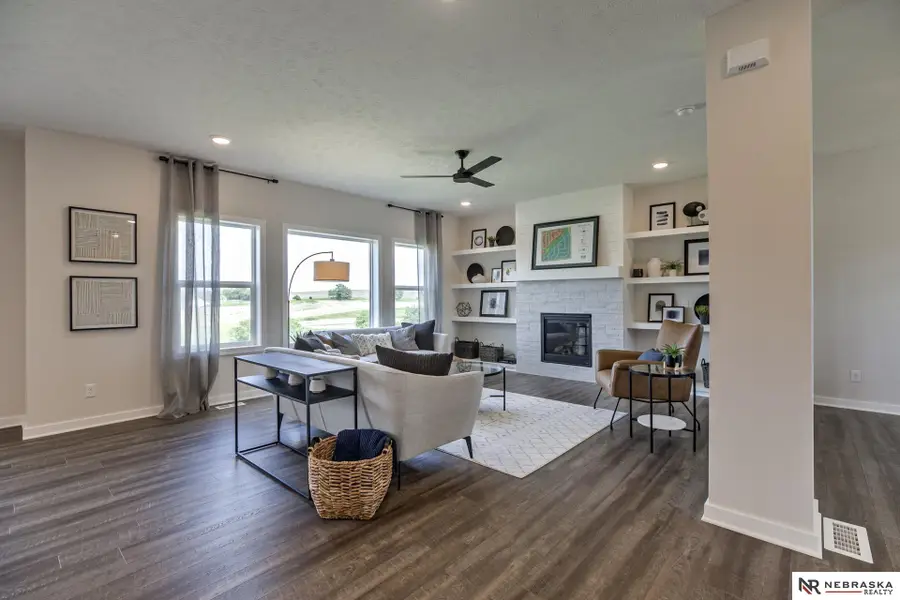 16122 Earl Street, Bennington, NE 68007 - #3