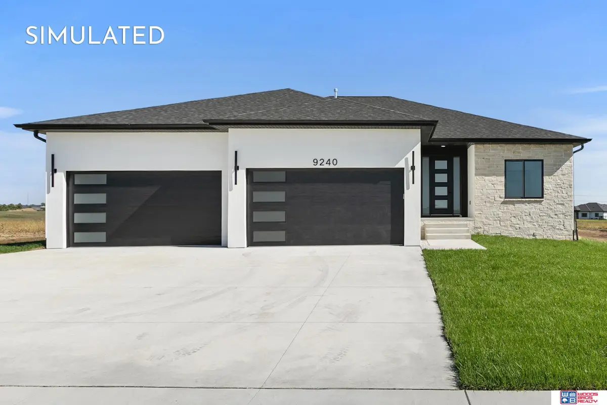 9221 Castle Pine Drive, Lincoln, NE 68516 - #1