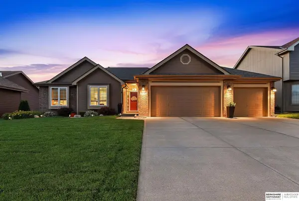 16544 Willow Street, Omaha, NE 68136