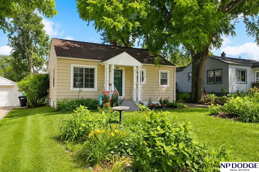 6770 Pratt Street, Omaha, NE 68104 - #3