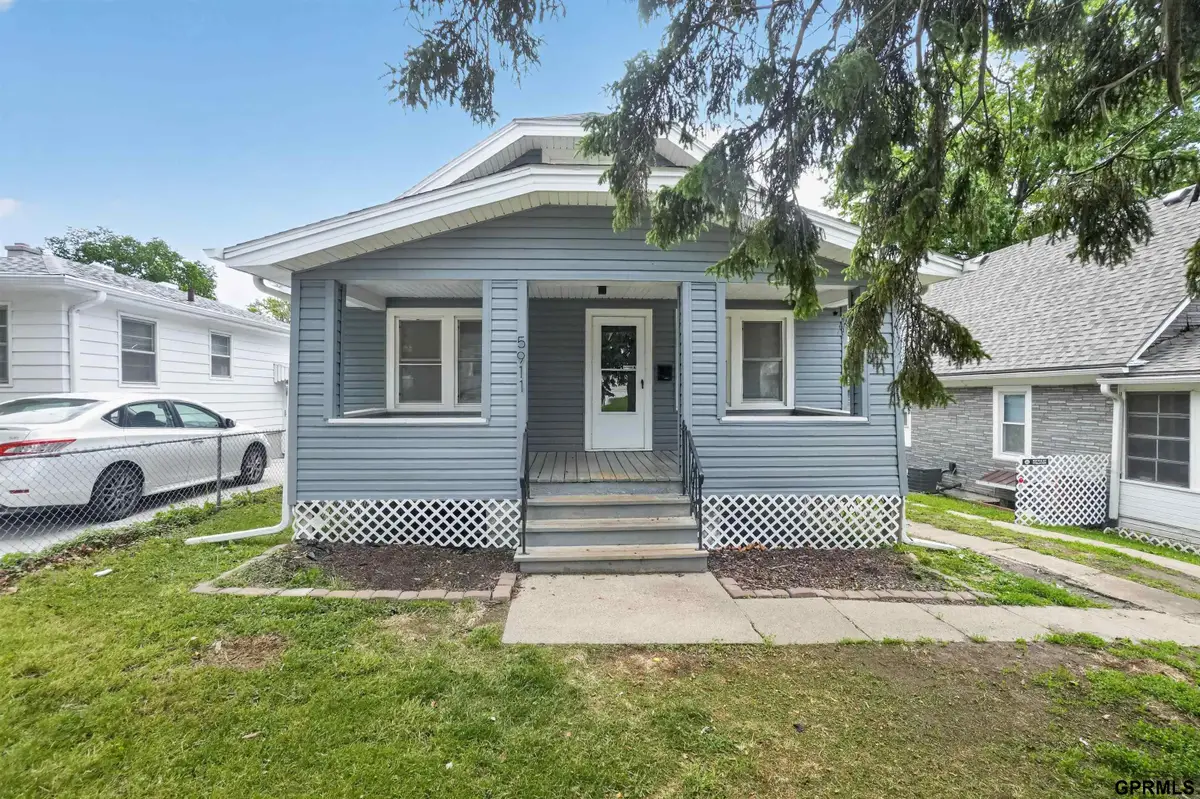 5911 N 33rd Avenue, Omaha, NE 68111 - #1