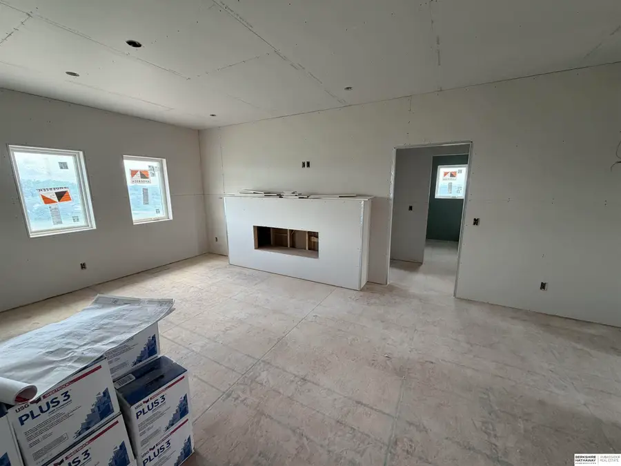 2864 Southern Hills Drive, Blair, NE 68008 - #3