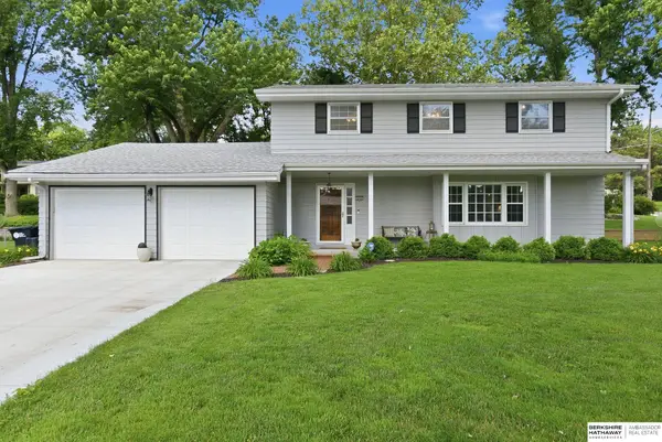 604 Meadow Road, Omaha, NE 68154