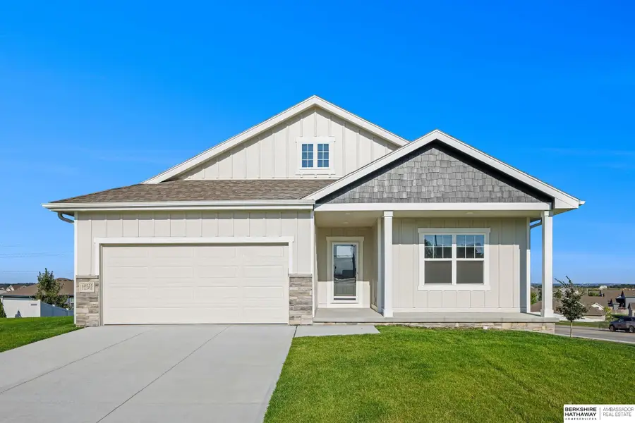 10410 S 109th Street, Papillion, NE 68046 - #2
