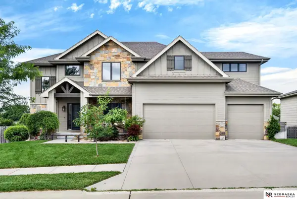 1516 S 210th Street, Omaha, NE 68022