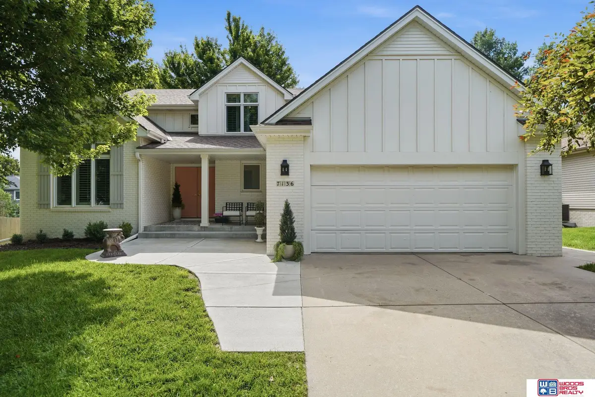 7136 Beaver Hollow Circle, Lincoln, NE 68516 - #1