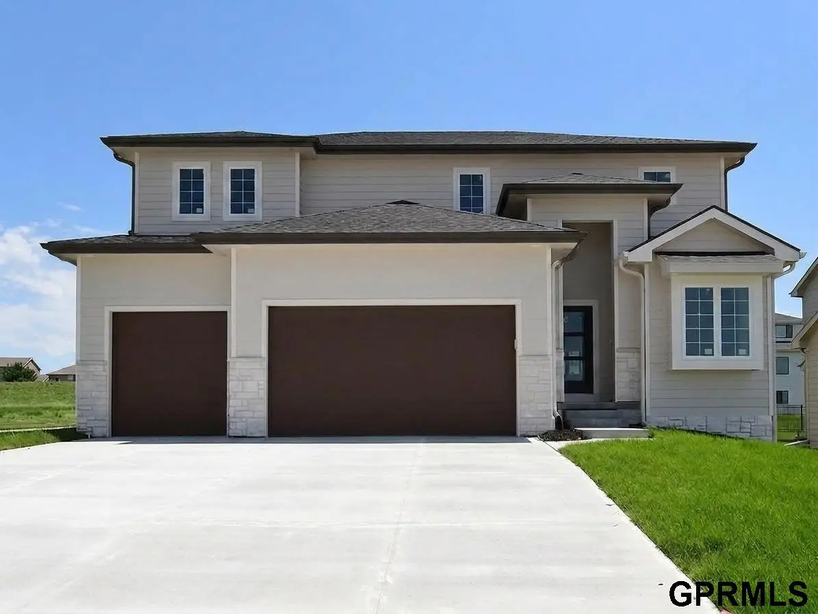 11053 S 217th Street, Gretna, NE 68028 - #1