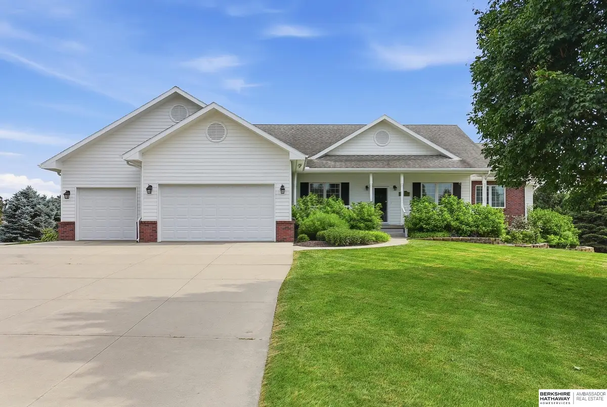 20297 Woodridge Drive, Gretna, NE 68028 - #1