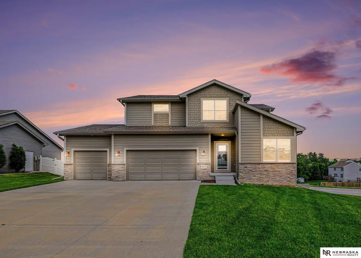 10515 S 110th Street, Papillion, NE 68046 - #1