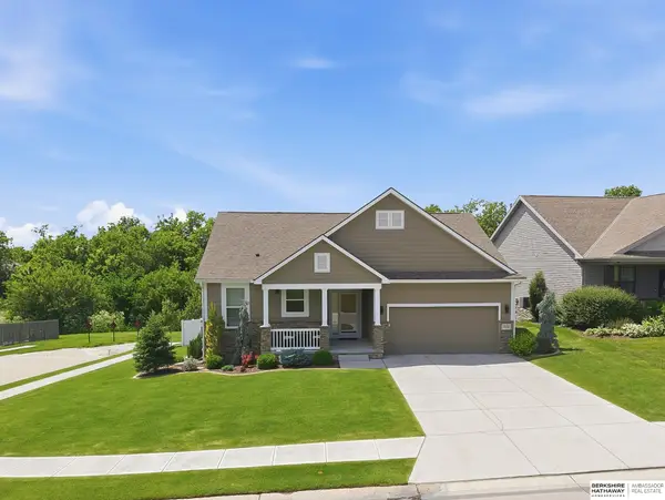 7020 S 184th Street, Omaha, NE 68136