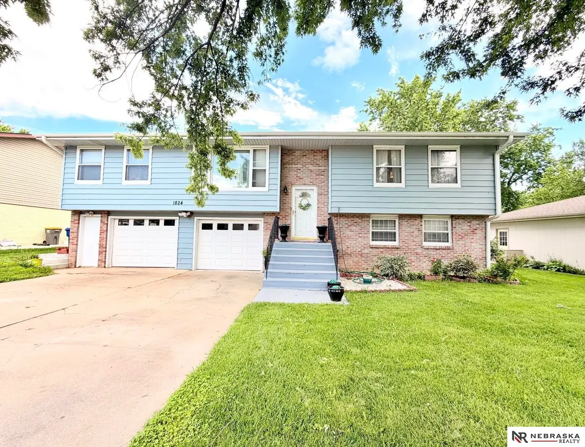 1824 Fairfield Street, Lincoln, NE 68521 - #1