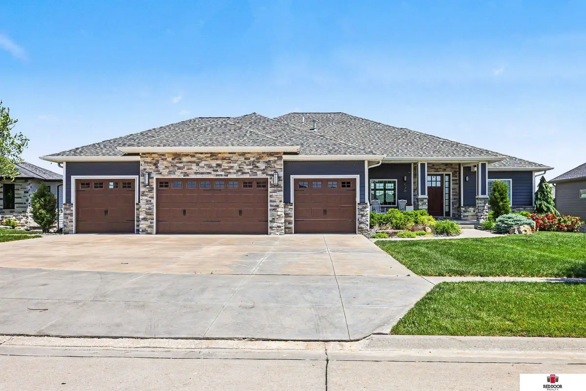520 White Cap Bay, Lincoln, NE 68527 - #1