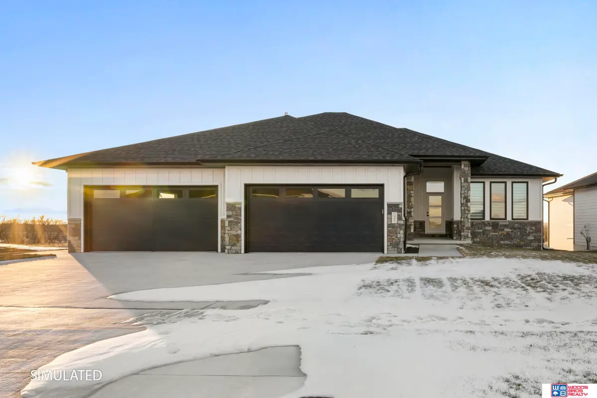 921 N 105th Street, Lincoln, NE 68527 - #1