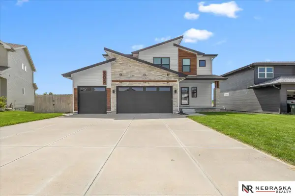 305 Otoe Drive, Yutan, NE 68073-2200