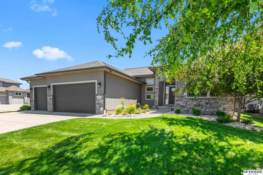 3815 N 189 Street, Omaha, NE 68022 - #3