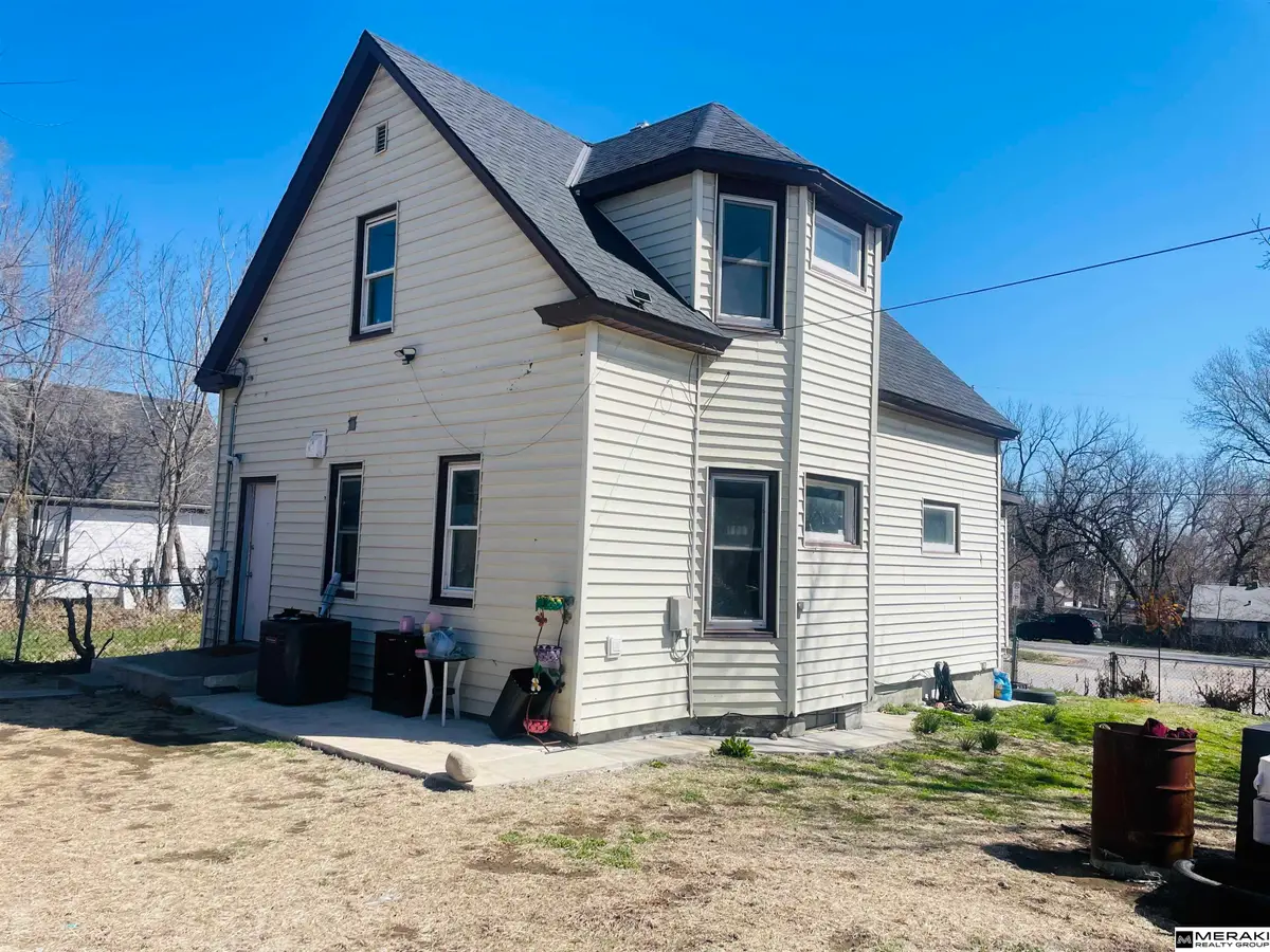 1804 N 33rd Street, Omaha, NE 68111 - #1