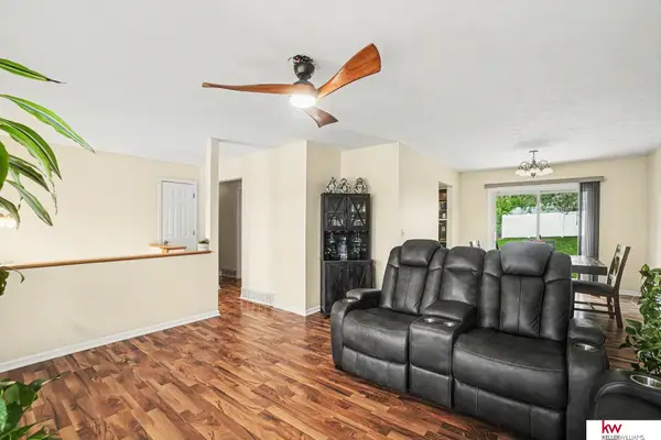 9641 Camden Avenue, Omaha, NE 68134