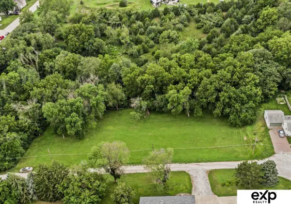 740 16th Street, Plattsmouth, NE 68048-1111