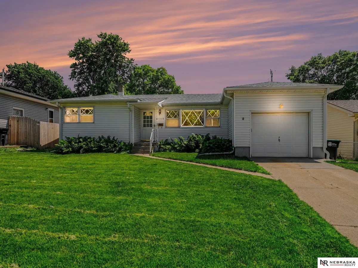 6117 Elm Street, Omaha, NE 68106-0000 - #1