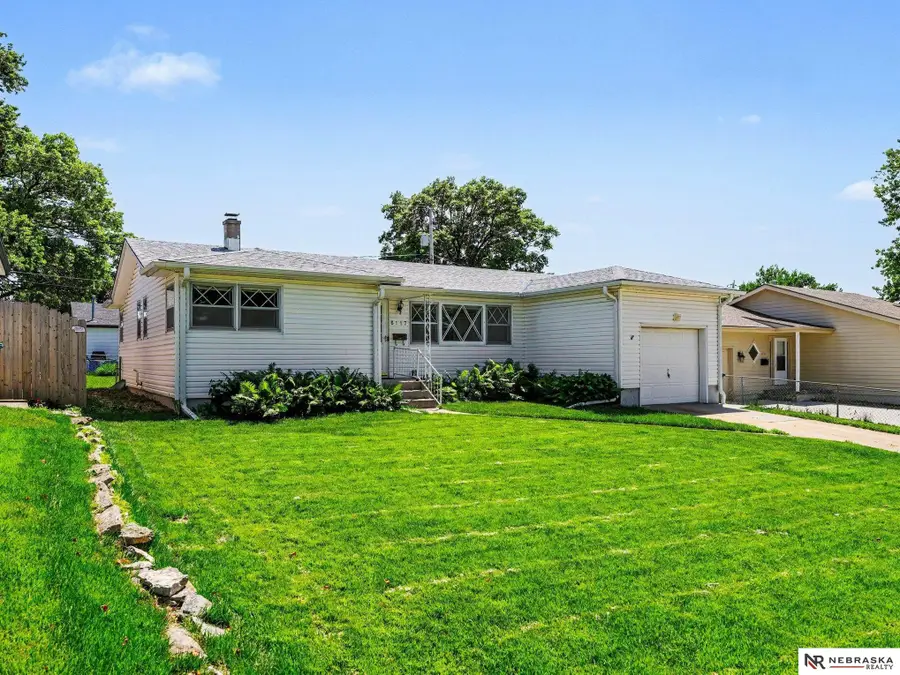 6117 Elm Street, Omaha, NE 68106-0000 - #3