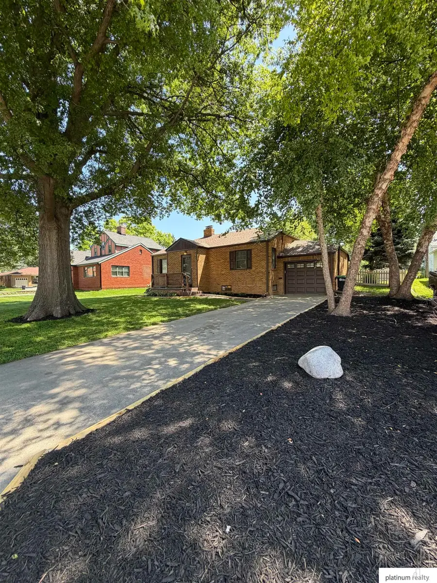 1511 S 61 Avenue, Omaha, NE 68106 - #3